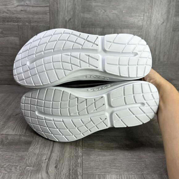 OOFOS OOMG Sport Men's size 10.5 Black White Slip On Lightweight Shoes 5085 - Picture 7 of 8